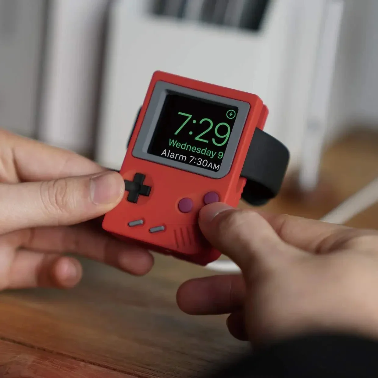 Retro Handheld Console - Силиконовая подставка для зарядного устройства Apple